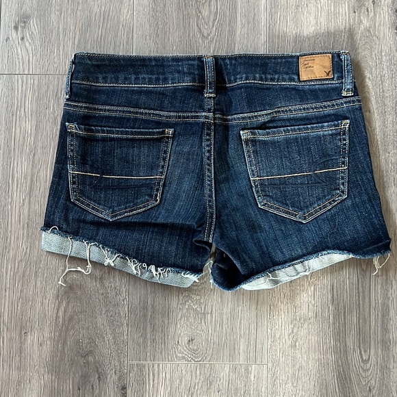 American Eagle Jean short - Picture 2 of 4